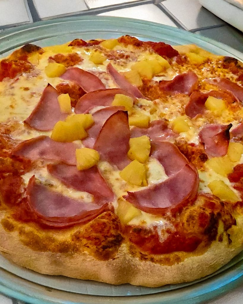 About Soul Fly Pizza Hawaiian pizza by Soul Fly Pizza Co in St. Anthony, ID